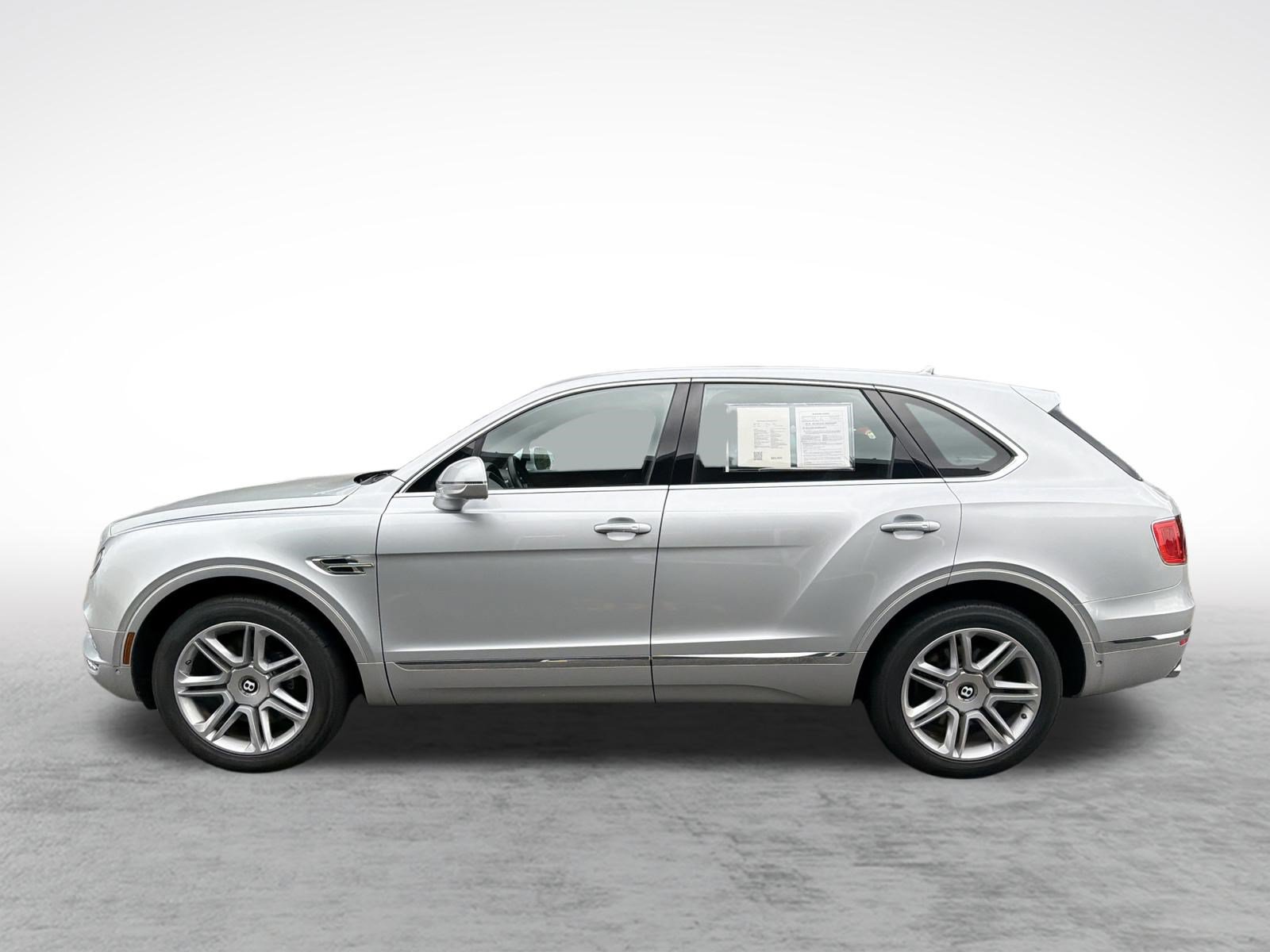 Used 2018 Bentley Bentayga AWD/4WD image 5
