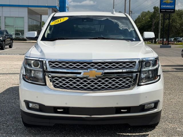 Used 2017 Chevrolet Suburban LT w/ LT Signature Package AWD/4WD image 2