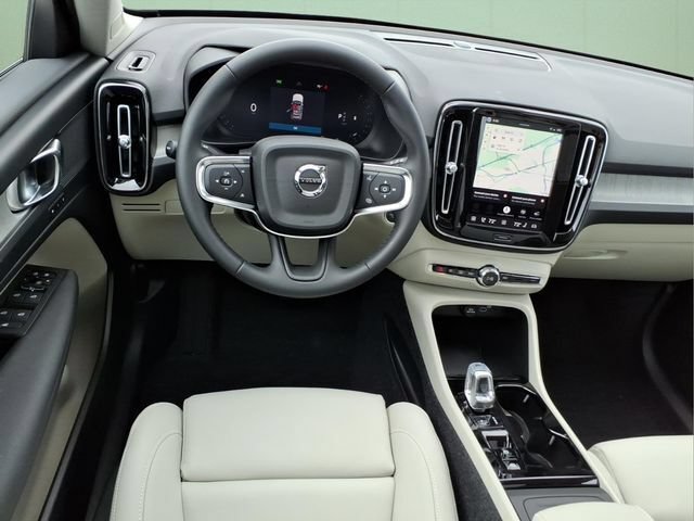 New 2026 Volvo XC40 B5 Plus w/ Protection Package Premier AWD/4WD image 13