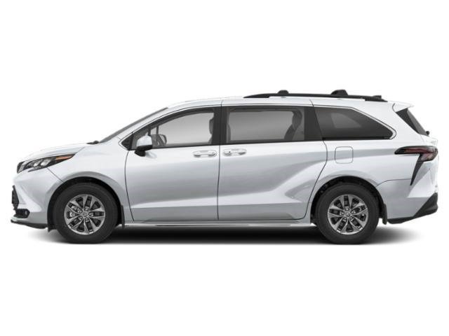 New 2026 Toyota Sienna XLE AWD/4WD image 3