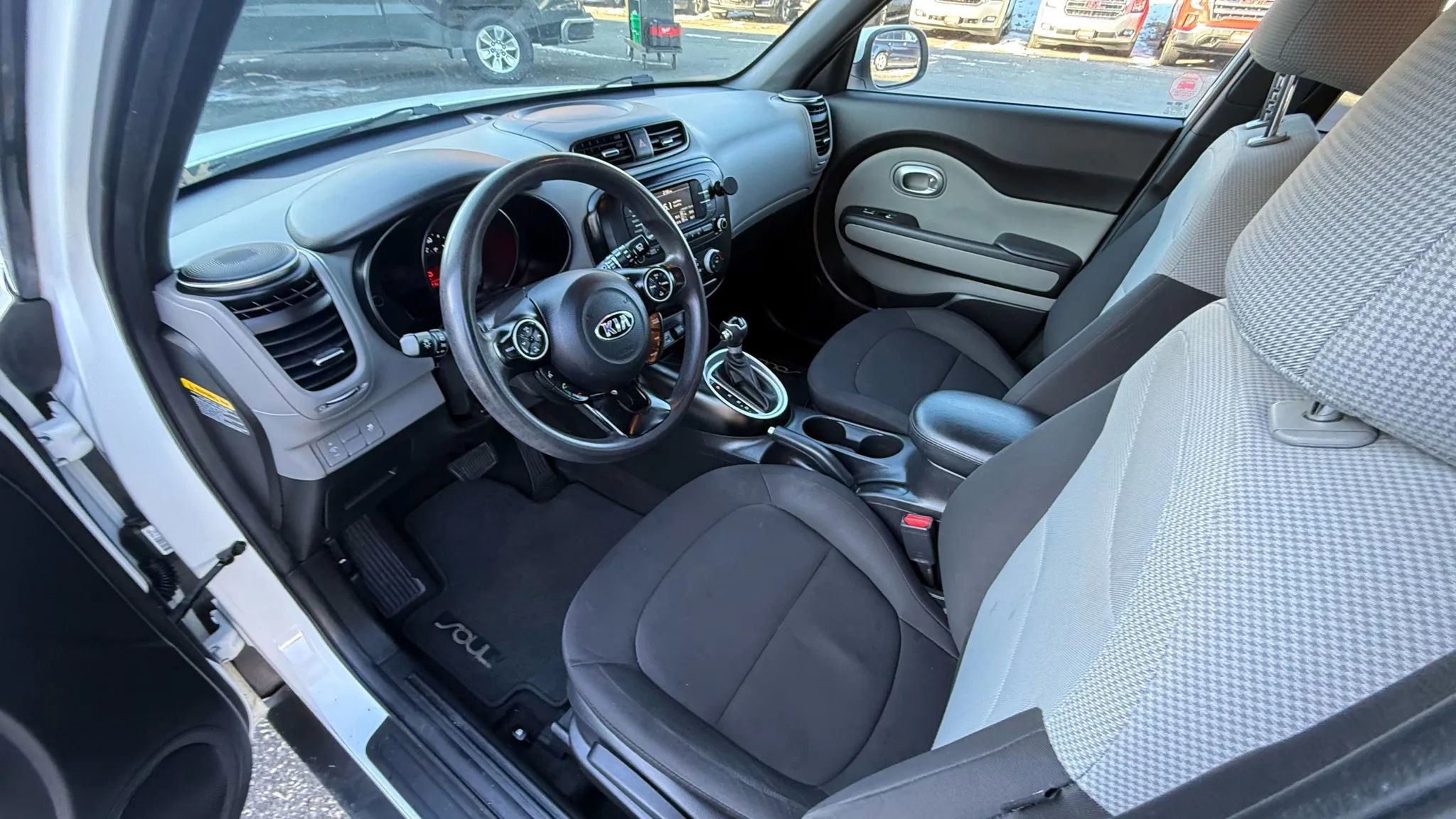 Used 2018 Kia Soul image 15