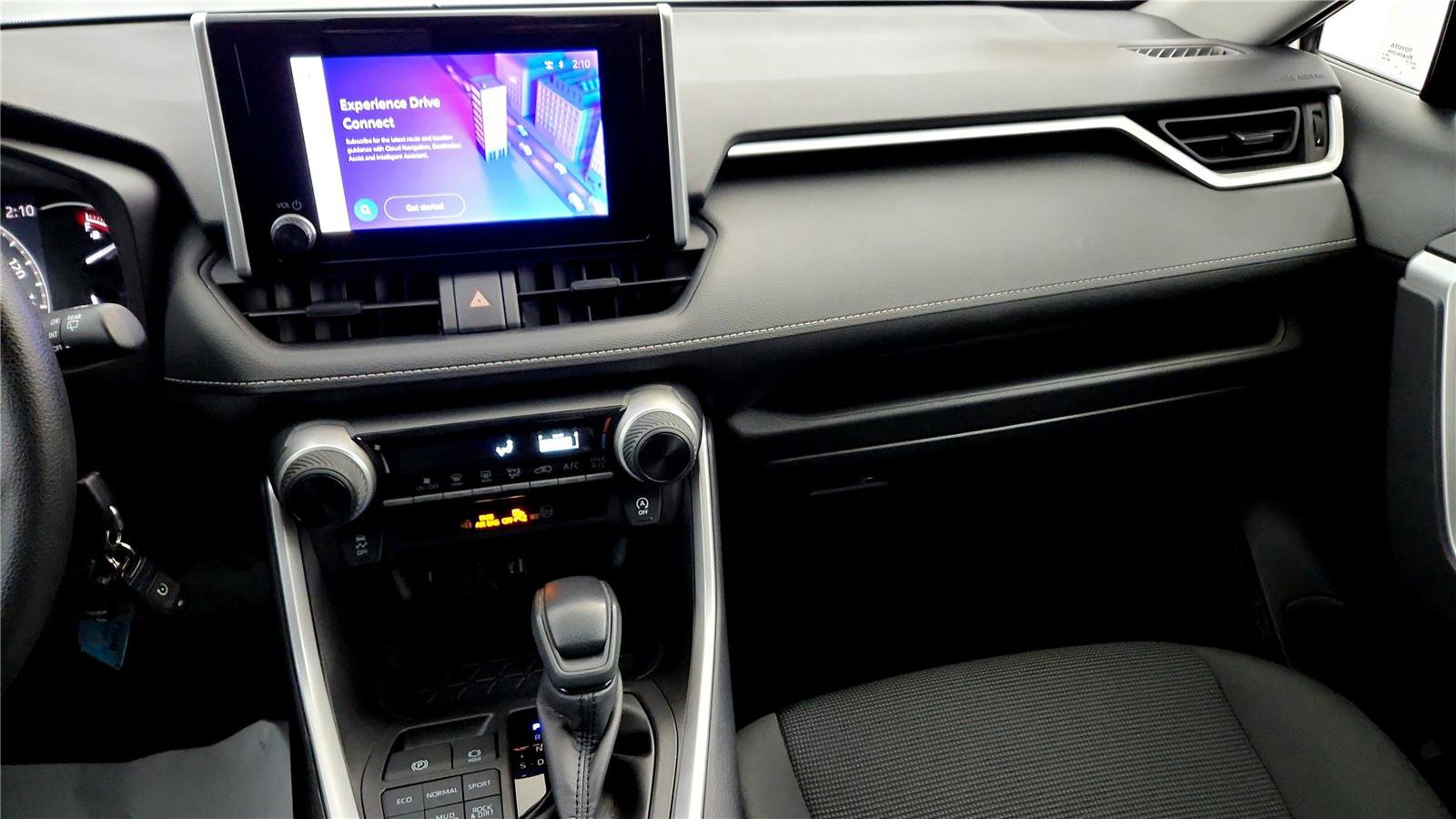 Certified 2023 Toyota RAV4 LE image 32