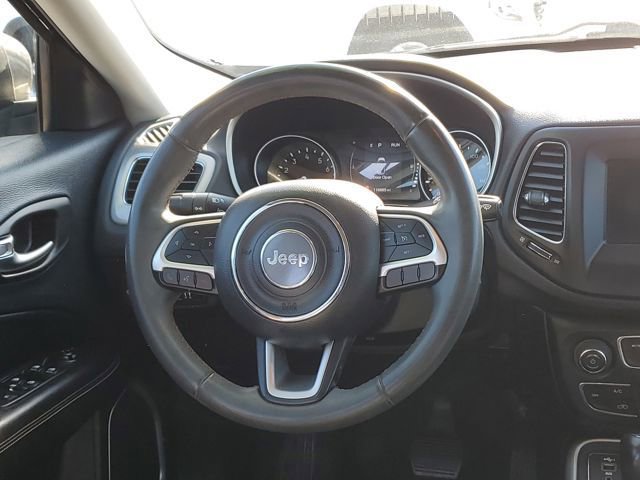 Used 2021 Jeep Compass Latitude FWD image 23