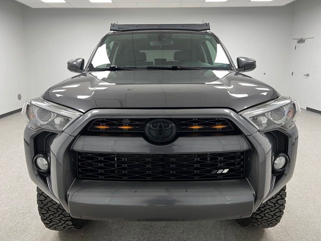 Used 2019 Toyota 4Runner SR5 image 3