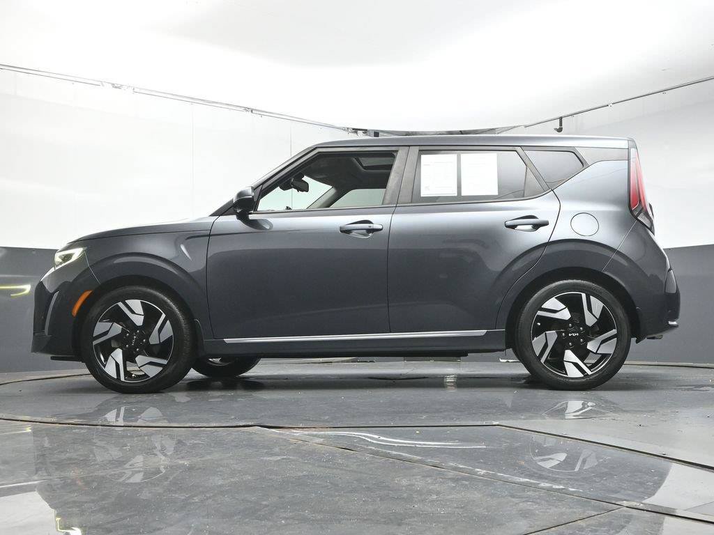 Used 2023 Kia Soul GT-Line w/ GT-Line Technology Package FWD image 36
