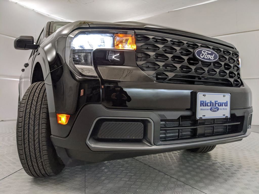 New 2026 Ford Maverick XLT image 28