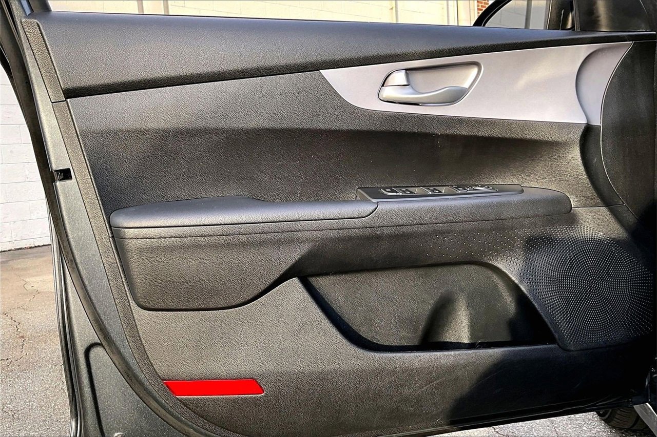 Used 2024 Kia Forte LXS image 24