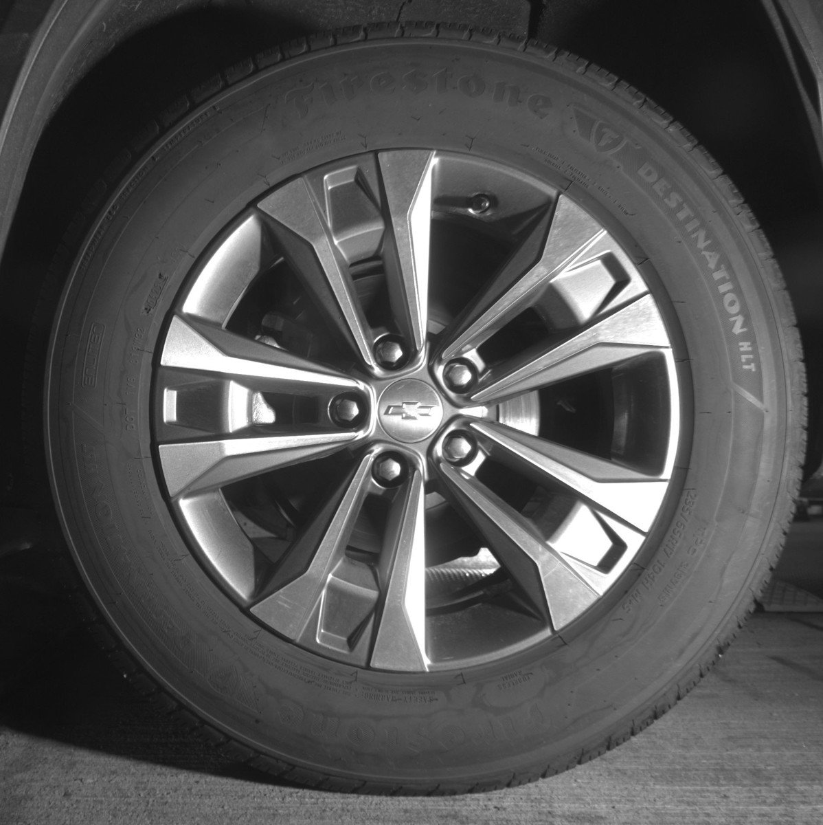 Used 2025 Chevrolet Equinox LT FWD image 14