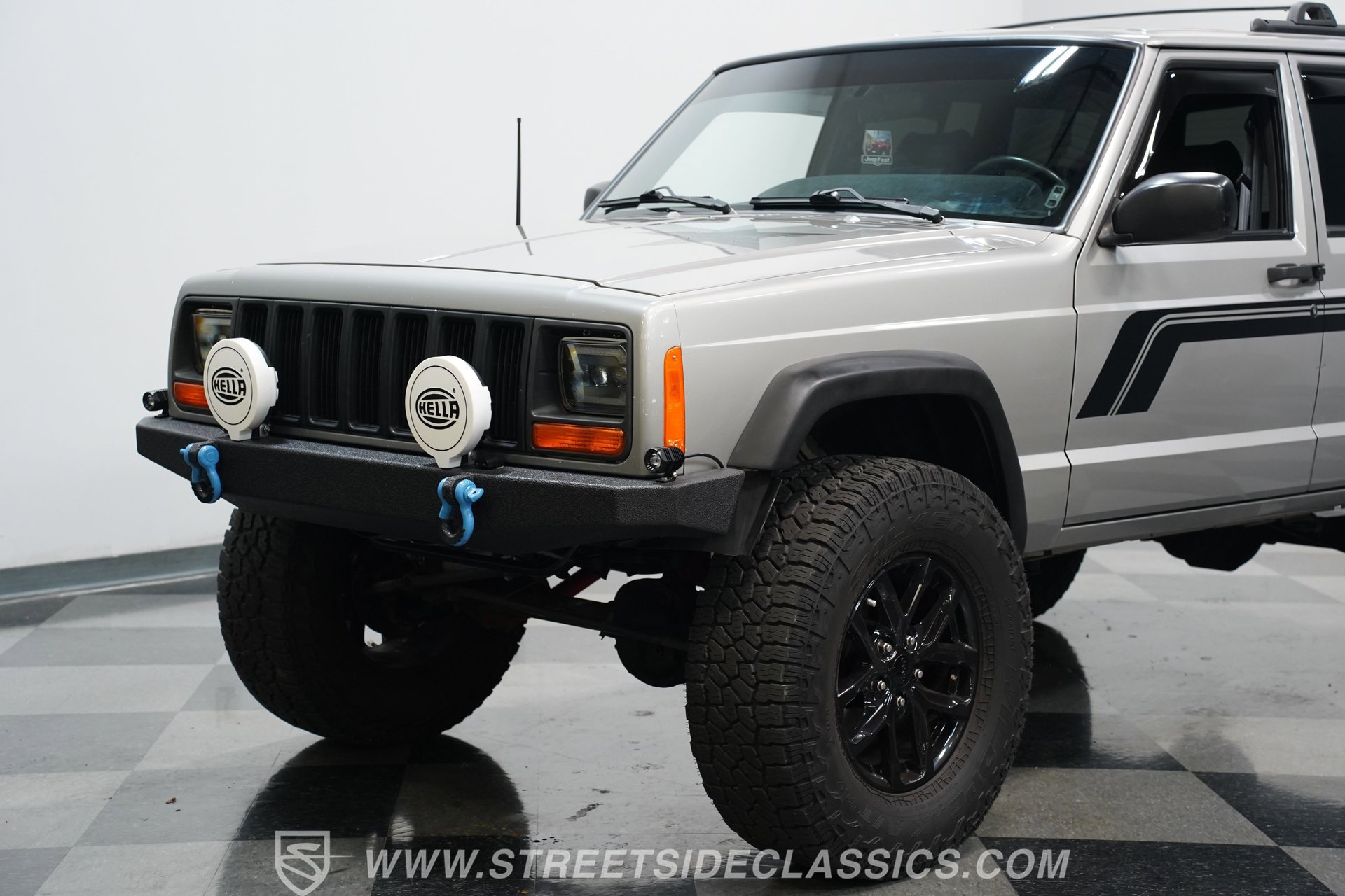Used 2000 Jeep Cherokee SE image 18