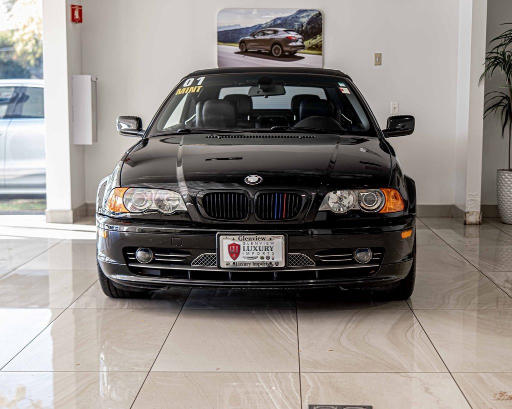 Used 2001 BMW 330Ci Convertible image 2