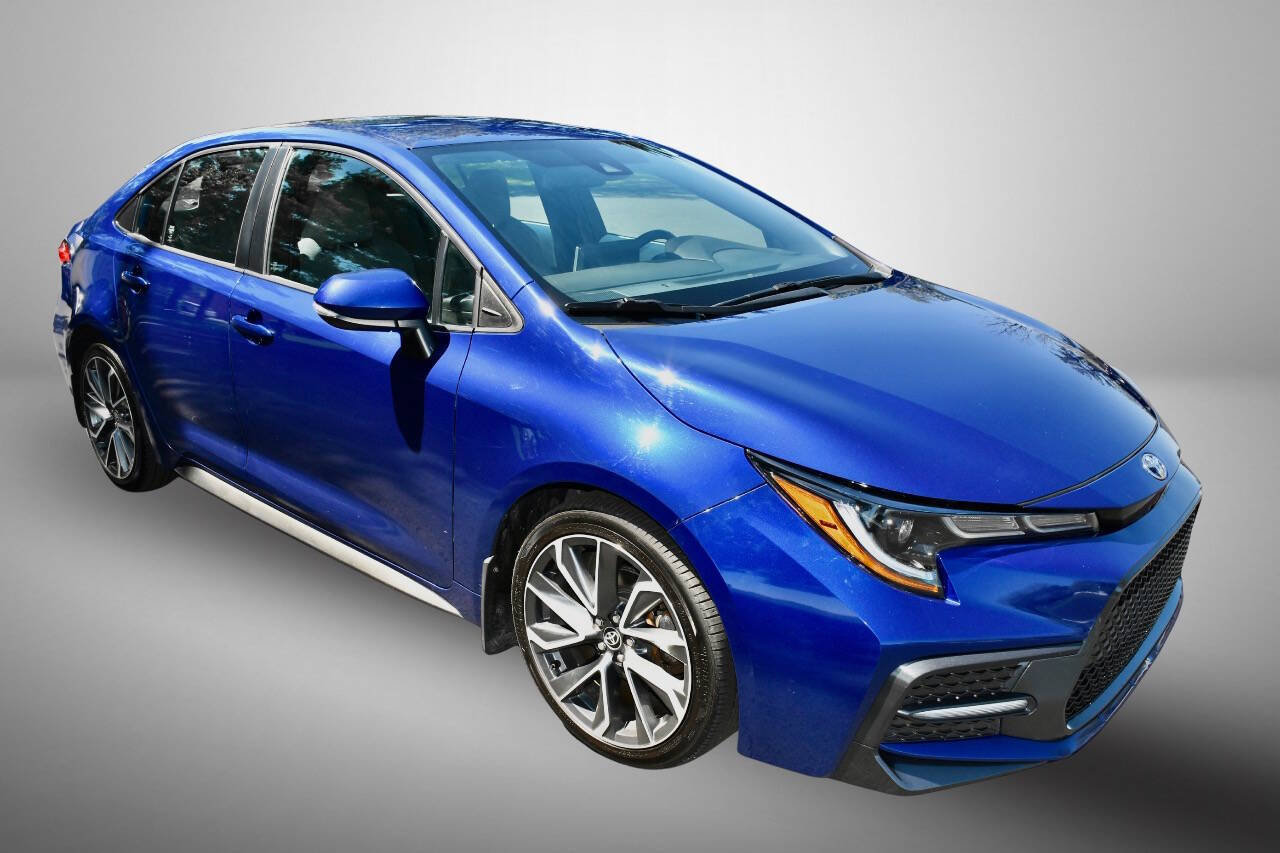 Used 2021 Toyota Corolla SE w/ Carpet Mat Package (TMS) FWD image 9