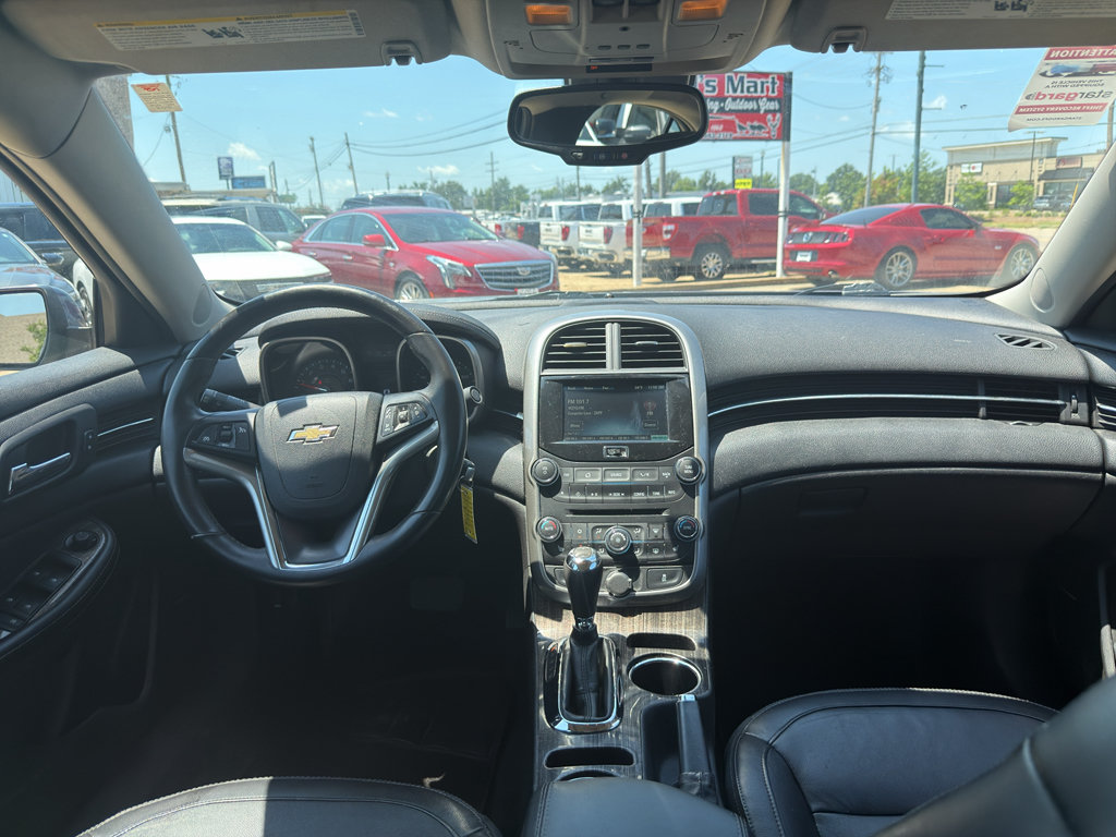 Used 2015 Chevrolet Malibu LT w/ Leather Package FWD image 26