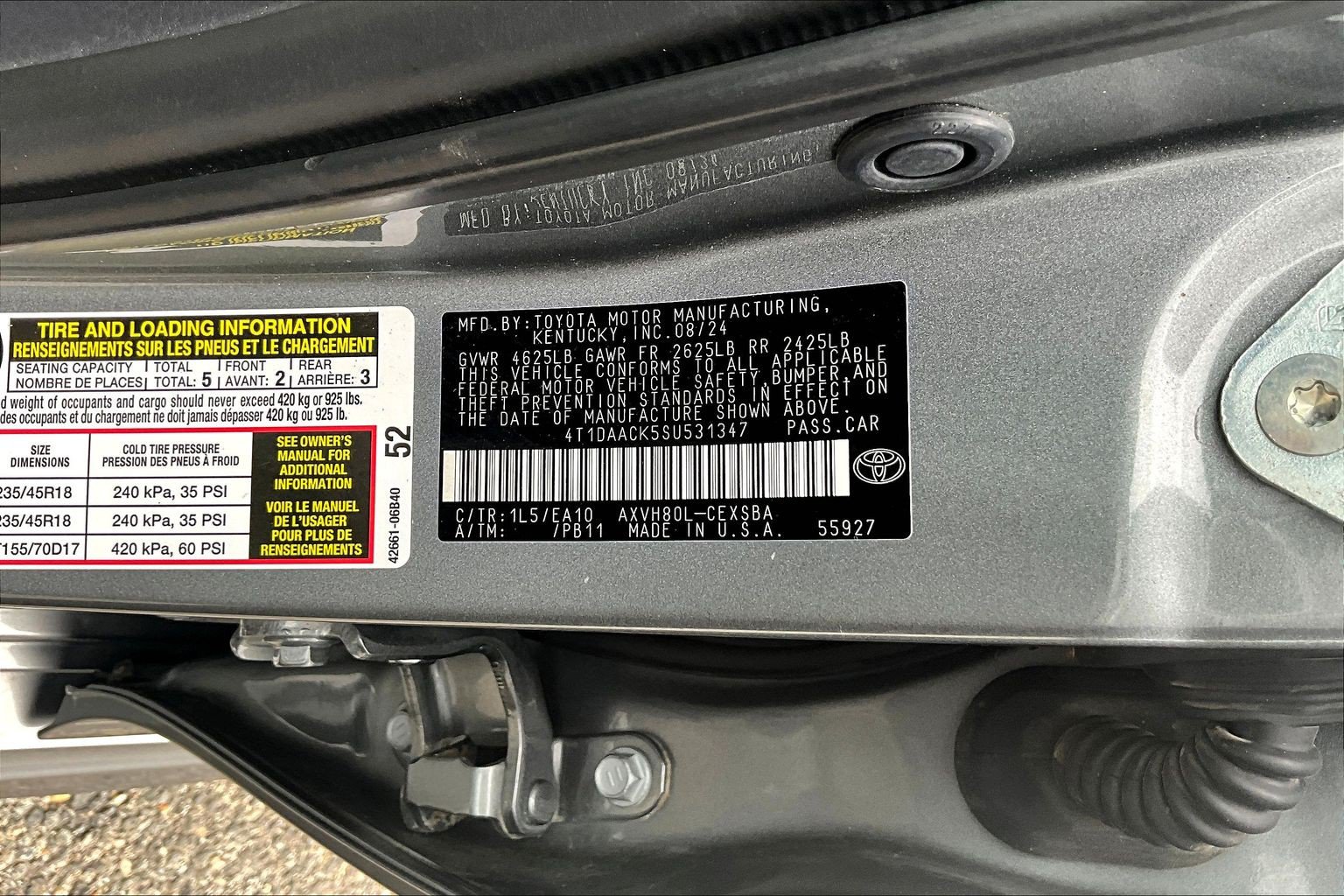 Used 2025 Toyota Camry SE FWD image 33