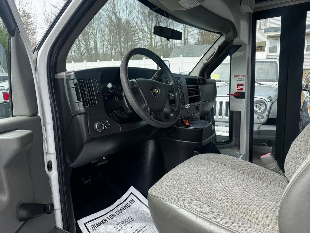 Used 2013 Chevrolet Express 3500 w/ School Bus Package RWD image 10