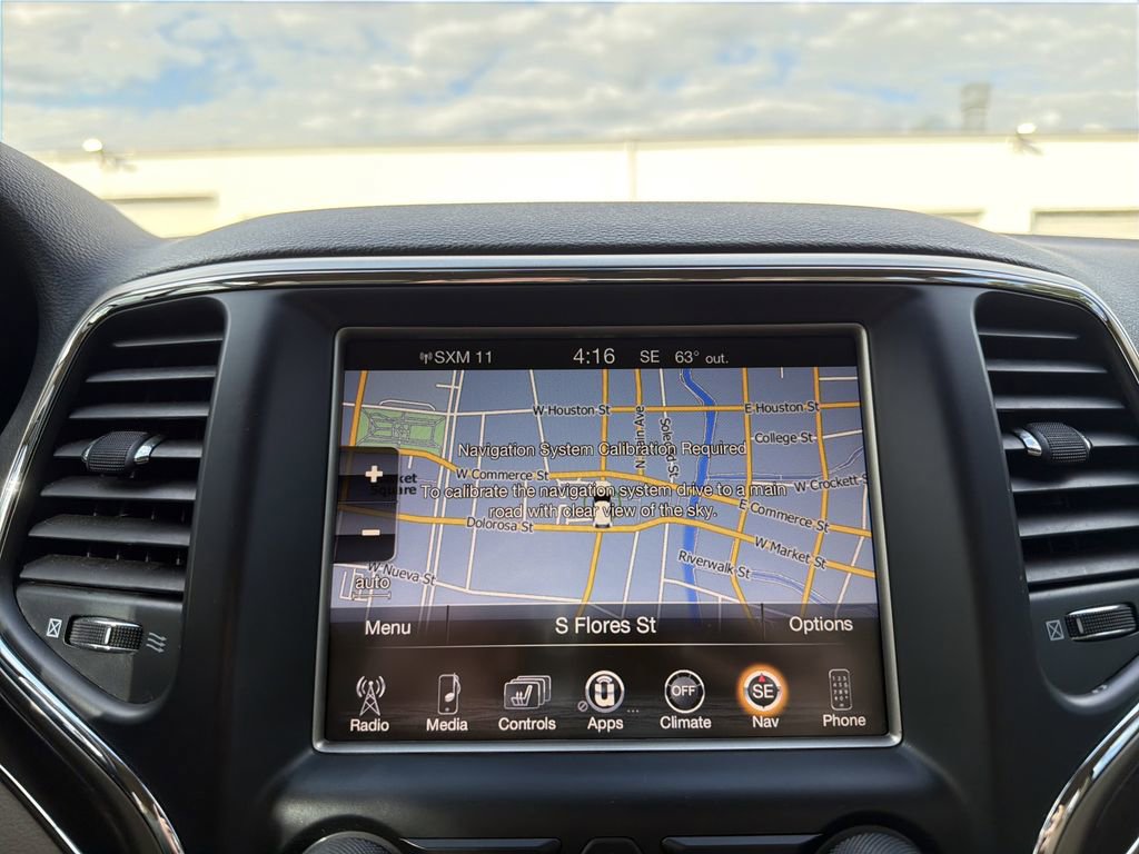 Used 2015 Jeep Grand Cherokee Limited AWD/4WD image 24