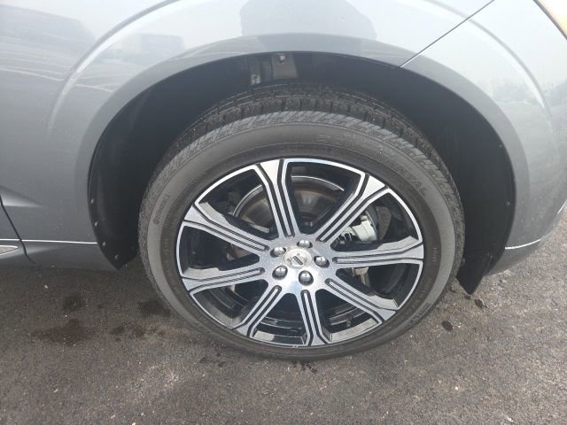 Used 2021 Volvo XC60 T5 Inscription image 5