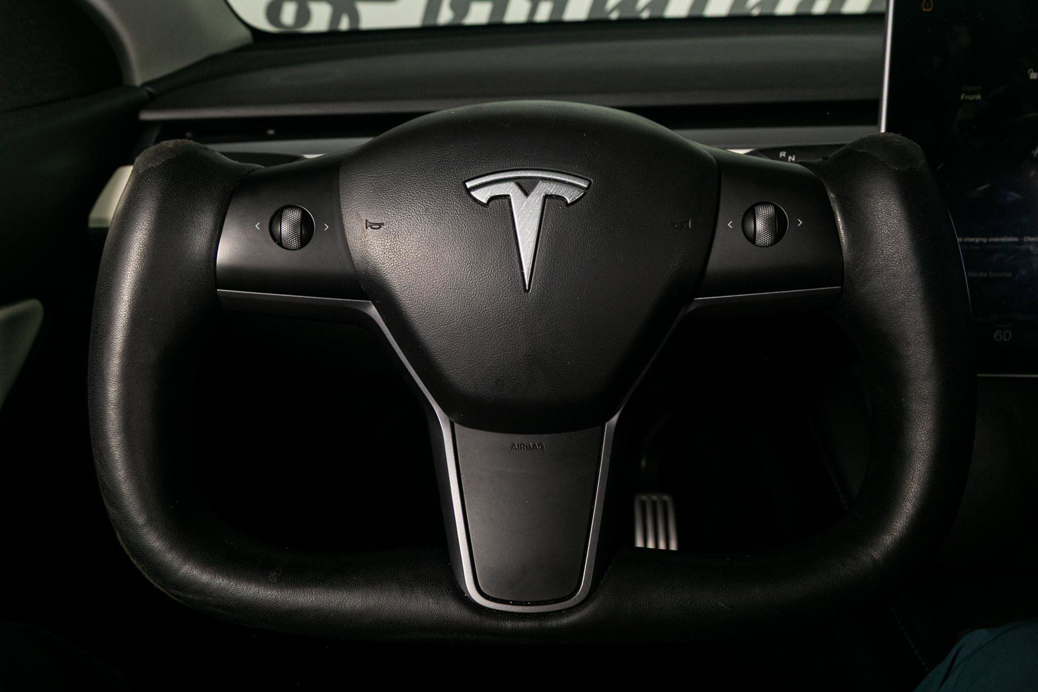 Used 2021 Tesla Model Y Performance image 36