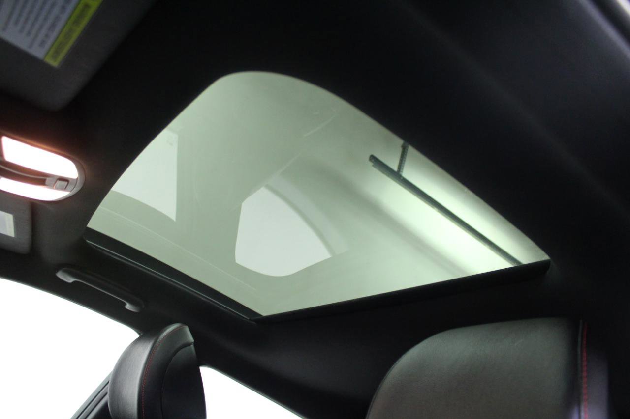 Used 2019 Hyundai Veloster Turbo image 12