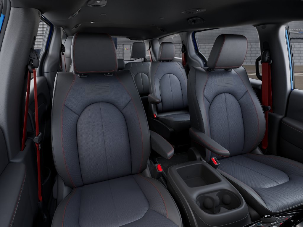 New 2027 Chrysler Pacifica Select FWD image 17