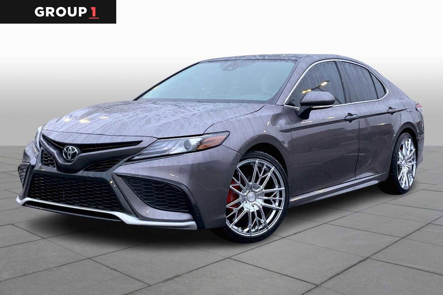 Used 2024 Toyota Camry XSE image 1