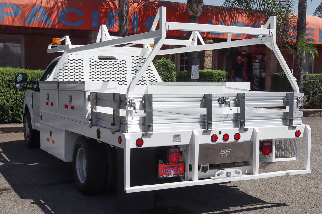 Used 2022 Ford F350 XL w/ Power Equipment Group RWD image 7