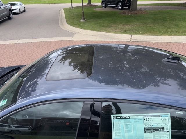 New 2025 Honda Accord SE image 6