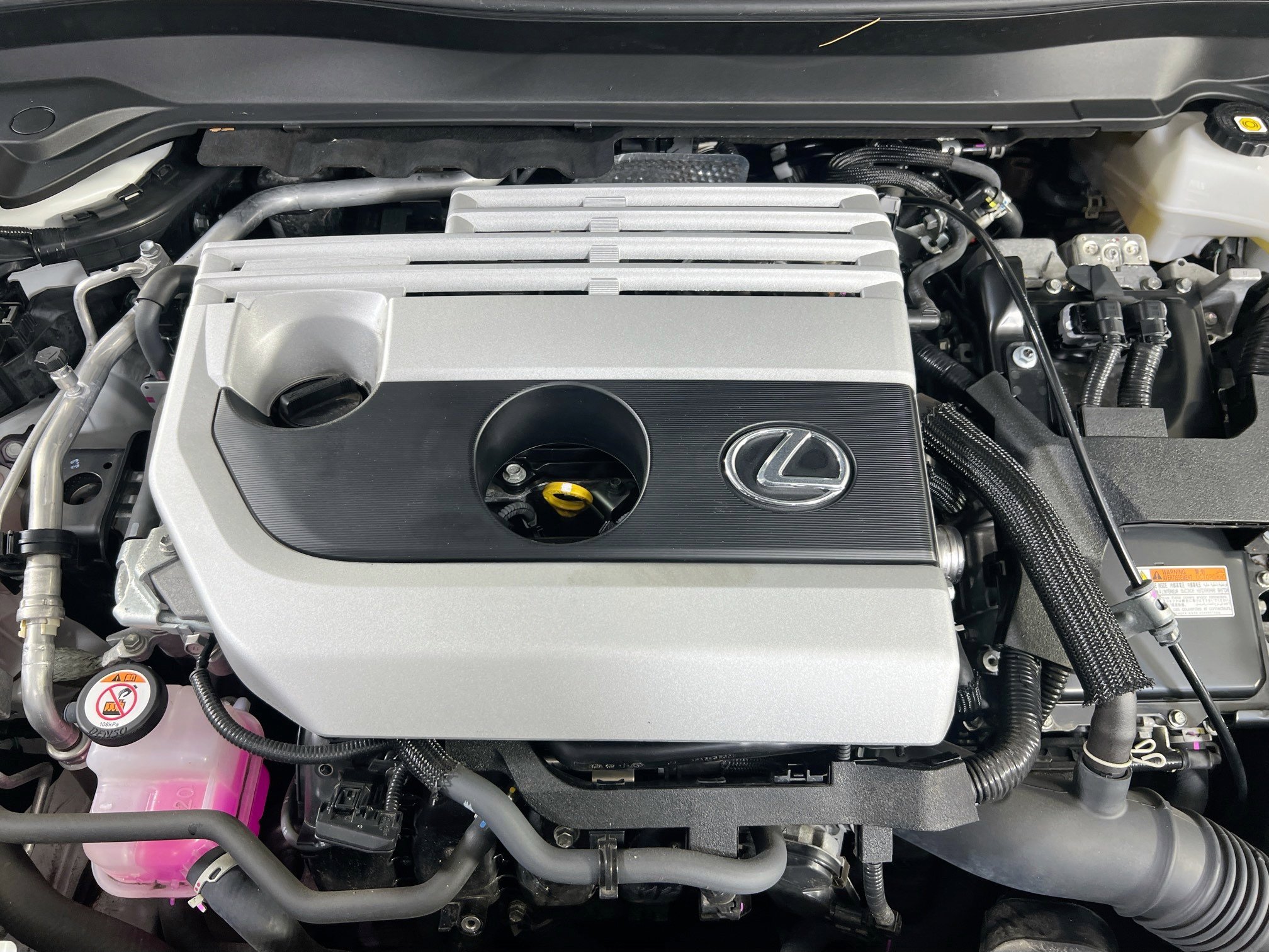 Used 2023 Lexus UX 250h AWD w/ Premium Package image 30