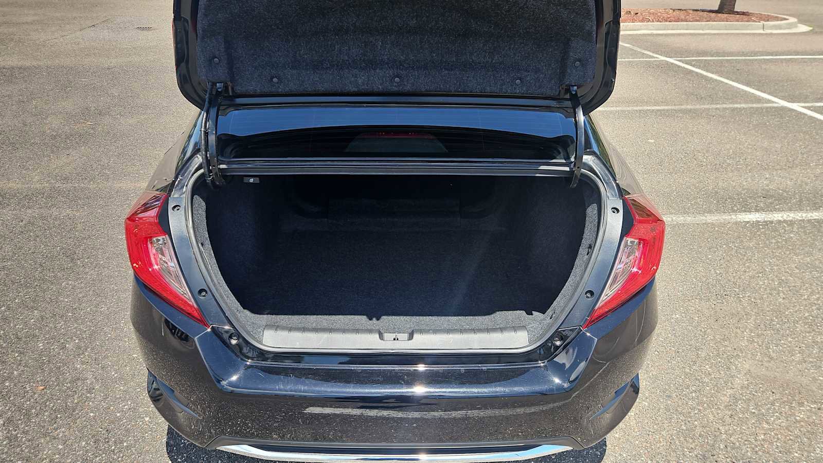 Used 2020 Honda Civic LX image 19
