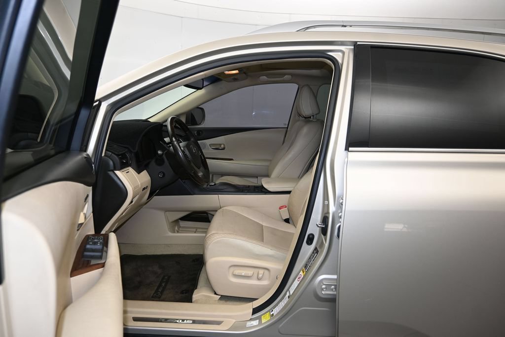Used 2013 Lexus RX 350 FWD w/ Navigation Pkg image 23