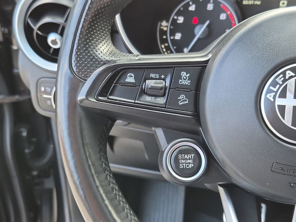 Used 2022 Alfa Romeo Stelvio Ti image 26