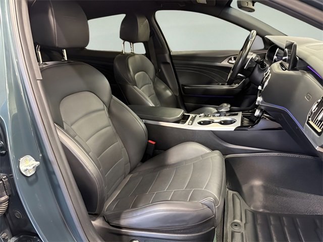 Used 2023 Kia Stinger GT2 image 14