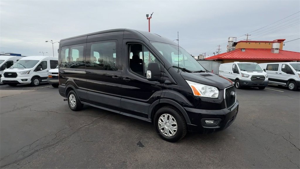 Used 2022 Ford Transit 350 XLT image 2
