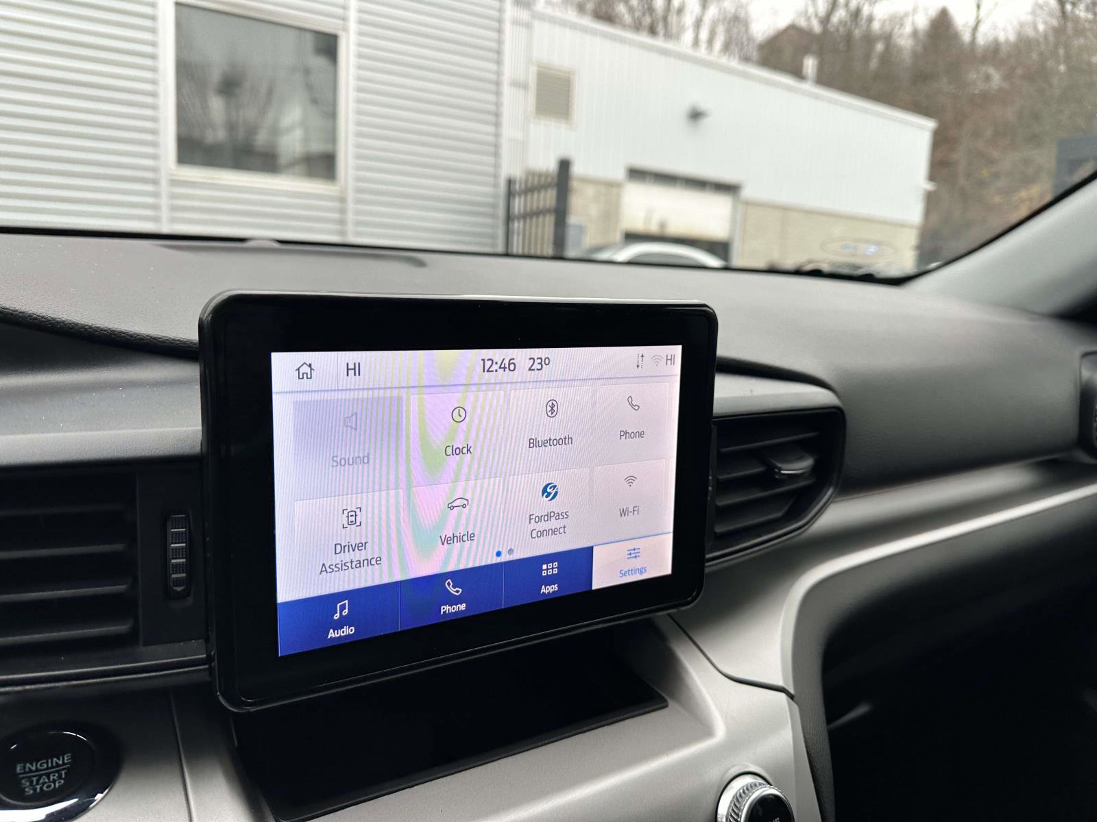 Used 2022 Ford Explorer XLT image 23