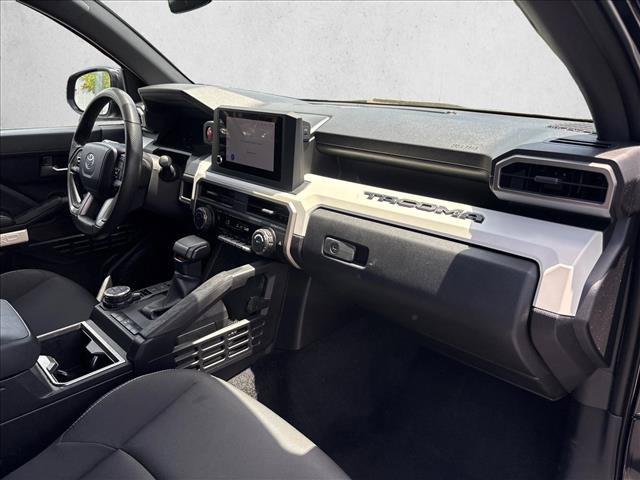Used 2024 Toyota Tacoma TRD Off-Road AWD/4WD image 19