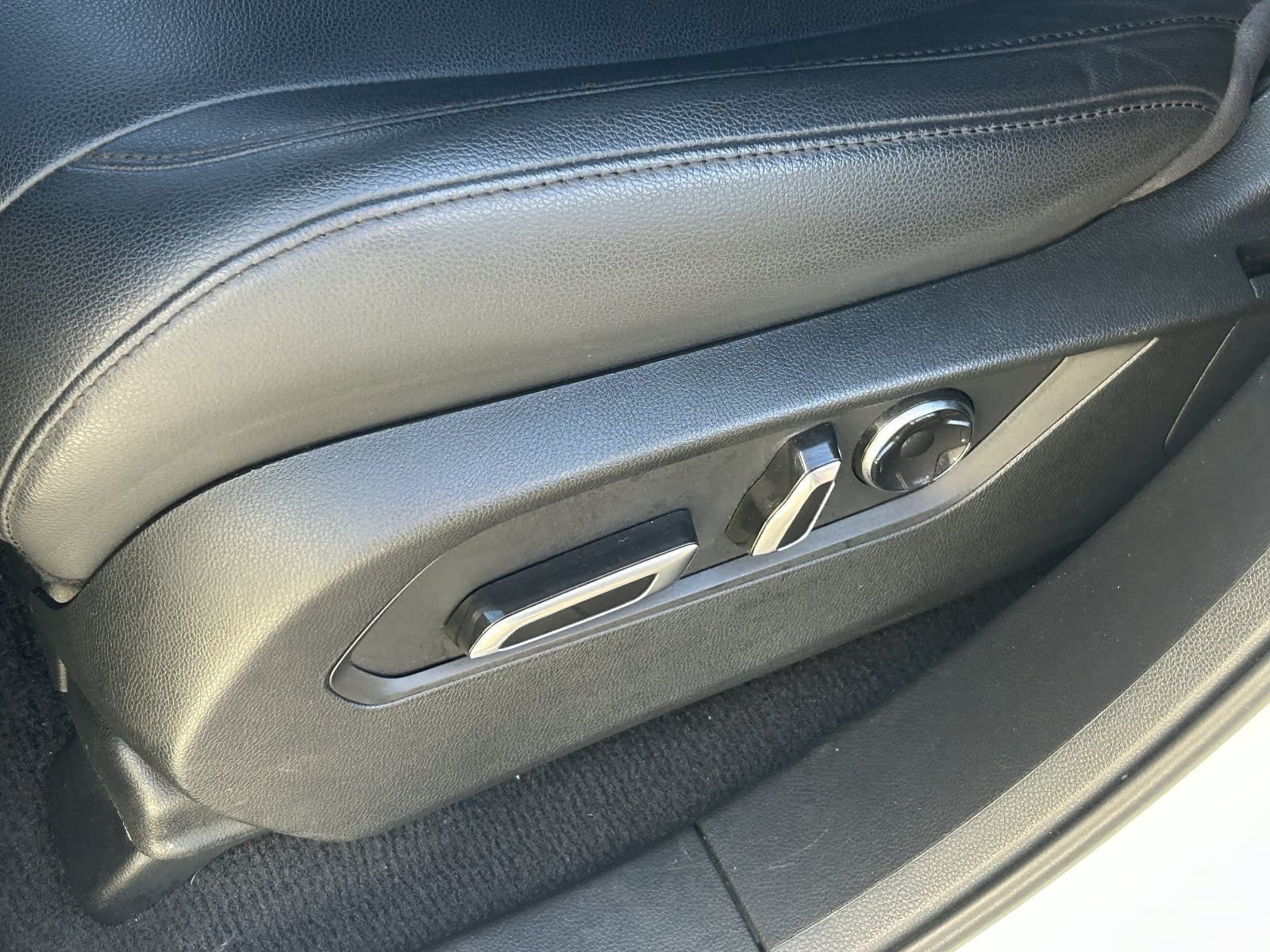 Used 2021 Acura RDX FWD image 25