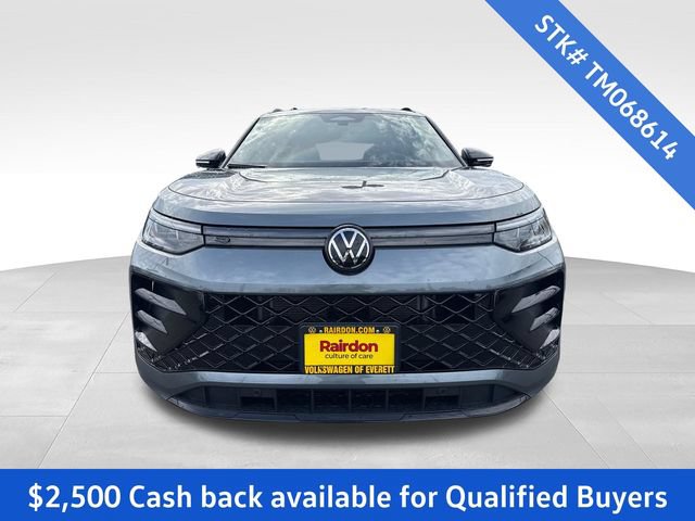 New 2026 Volkswagen Tiguan SE R-Line AWD/4WD image 2