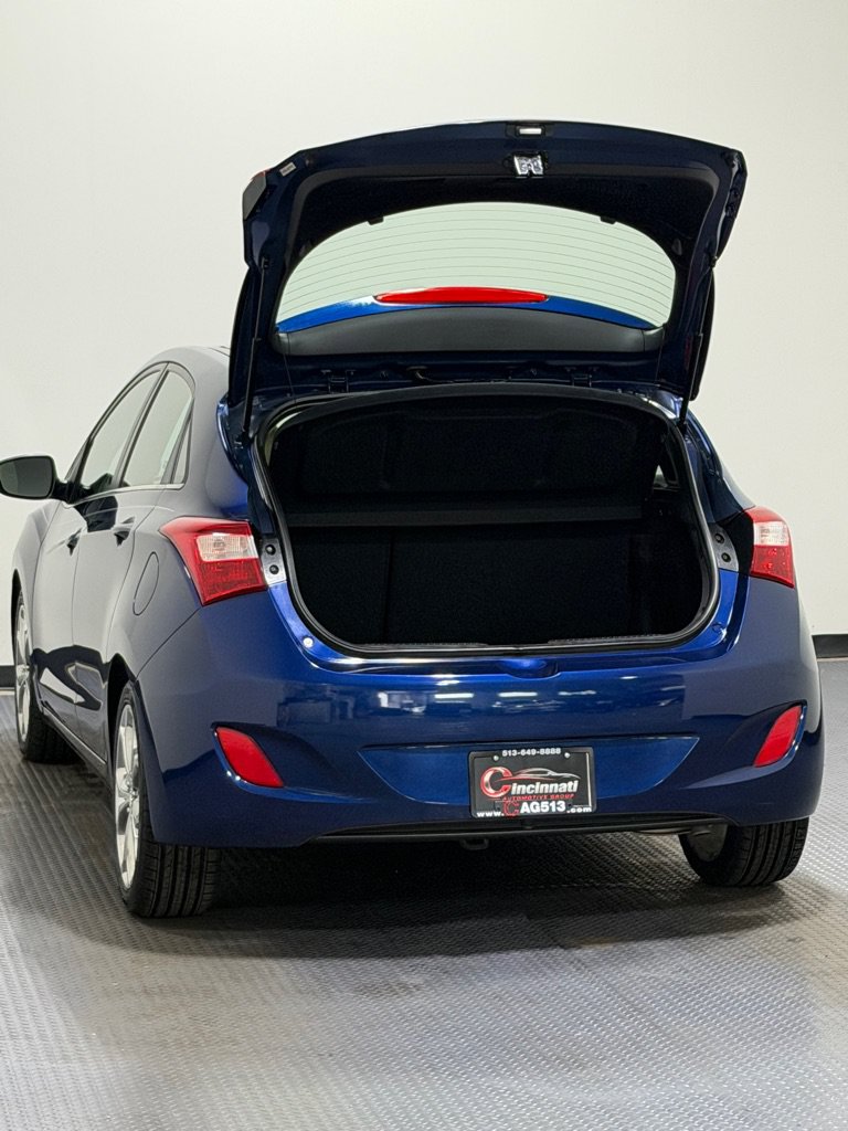 Used 2013 Hyundai Elantra GT w/ Tech Pkg FWD image 12