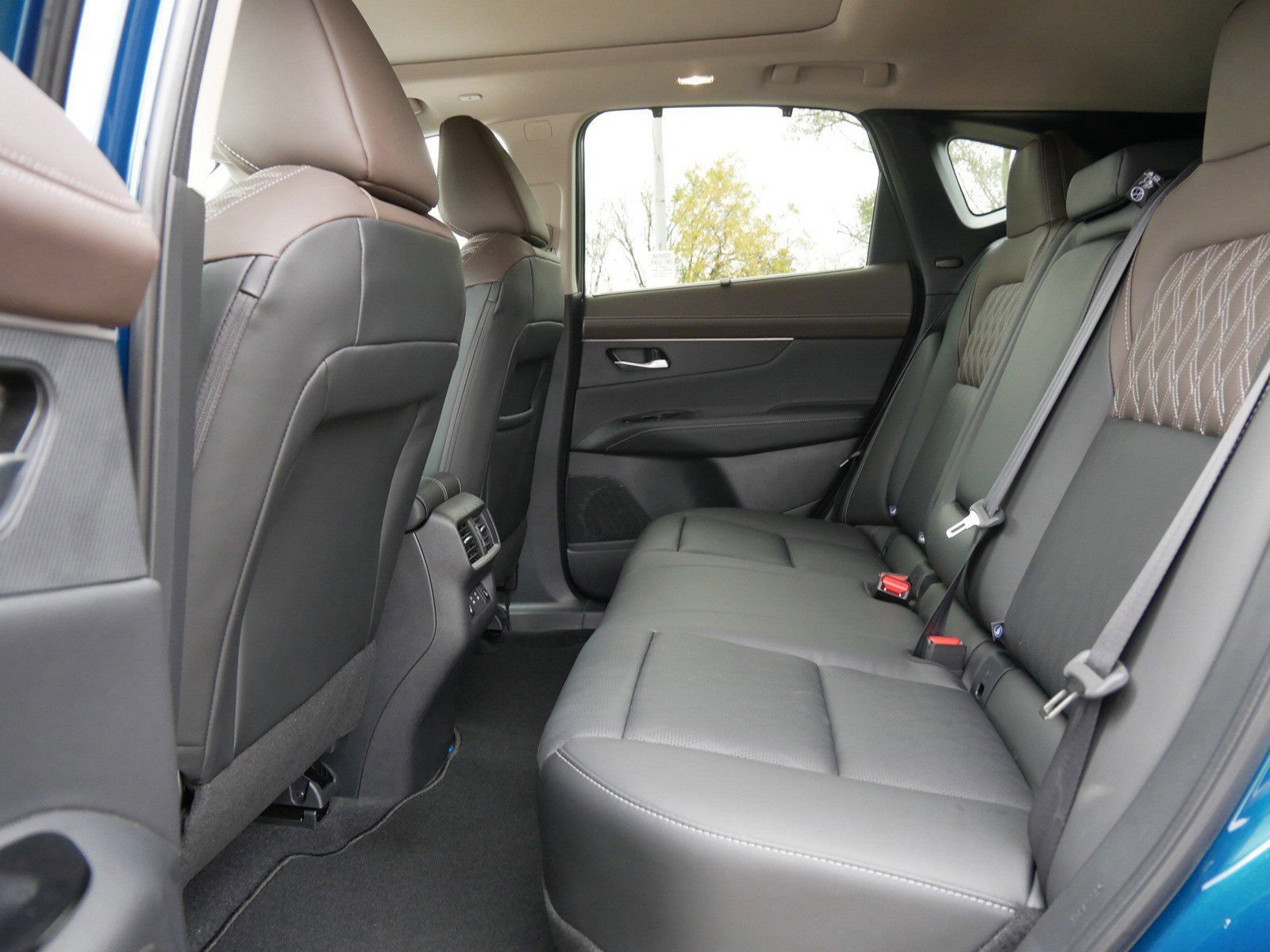 New 2026 Nissan Murano Platinum w/ Cargo Package AWD/4WD image 6