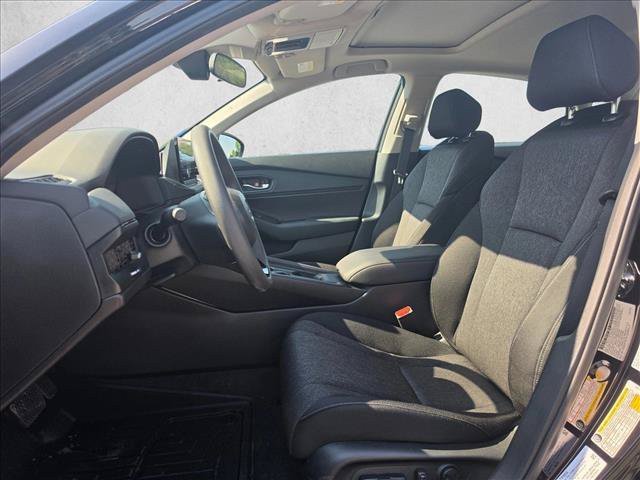 Used 2025 Honda Accord SE image 22
