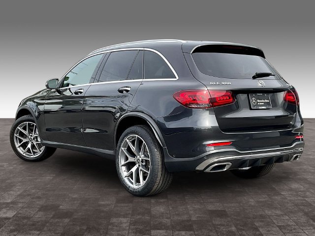 Used 2022 Mercedes-Benz GLC 300 4MATIC image 4