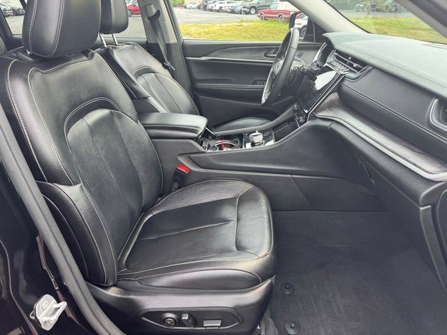 Certified 2023 Jeep Grand Cherokee L Limited AWD/4WD image 14