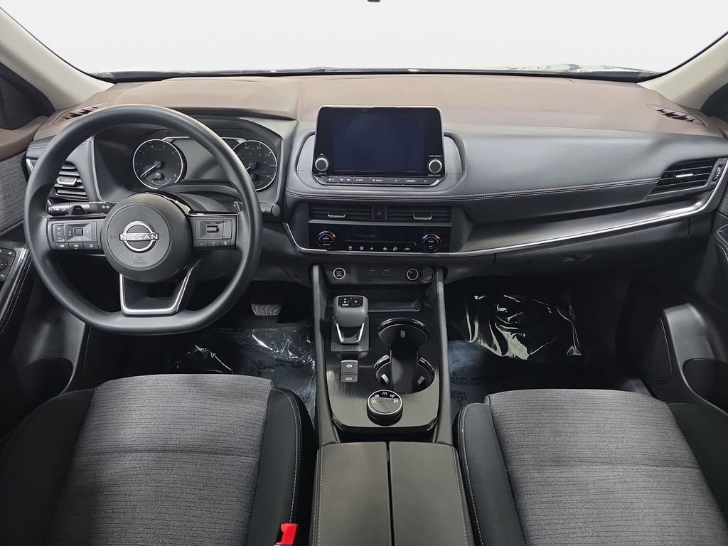 Used 2023 Nissan Rogue SV AWD/4WD image 10