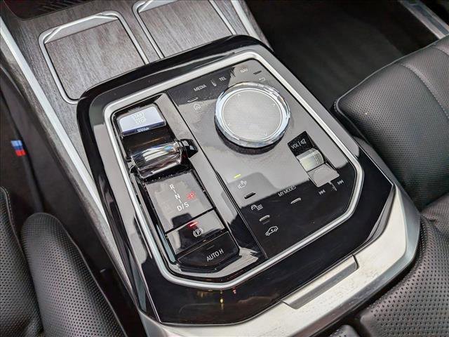Certified 2023 BMW 760i xDrive 760i xDrive w/ Parking Assistance Package image 16