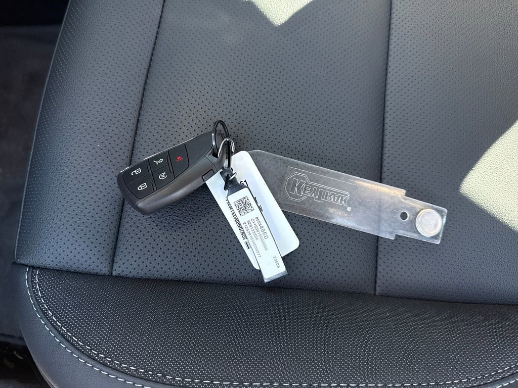 New 2026 Chevrolet Equinox EV LT AWD/4WD image 28