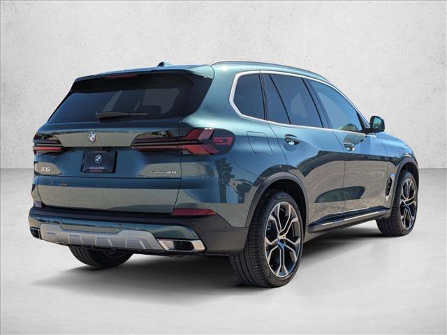 New 2026 BMW X5 sDrive40i w/ Premium Package image 2