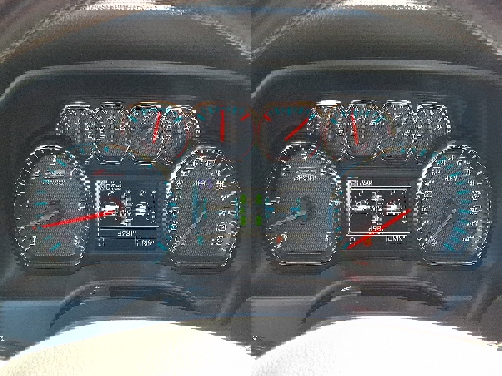 Used 2016 Chevrolet Silverado 1500 LT w/ LPO, Off-Road Sport Package image 19