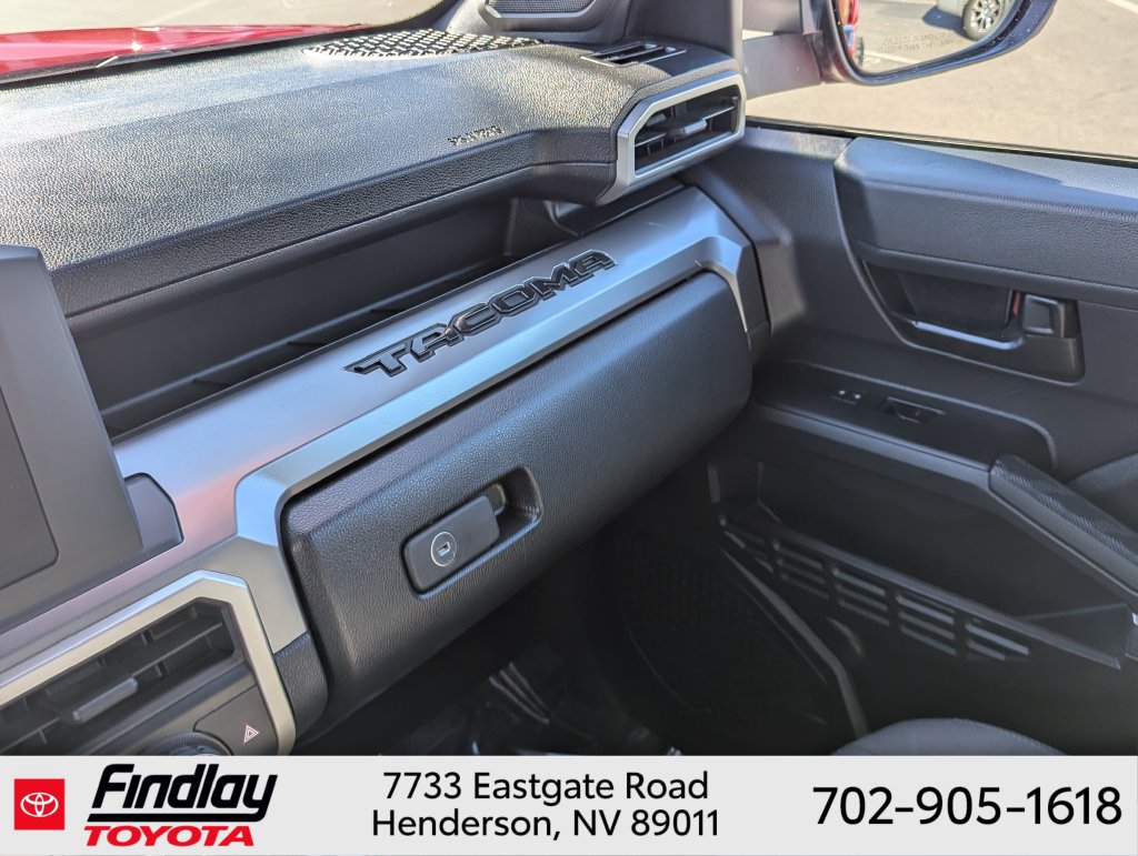 Used 2024 Toyota Tacoma SR5 AWD/4WD image 27