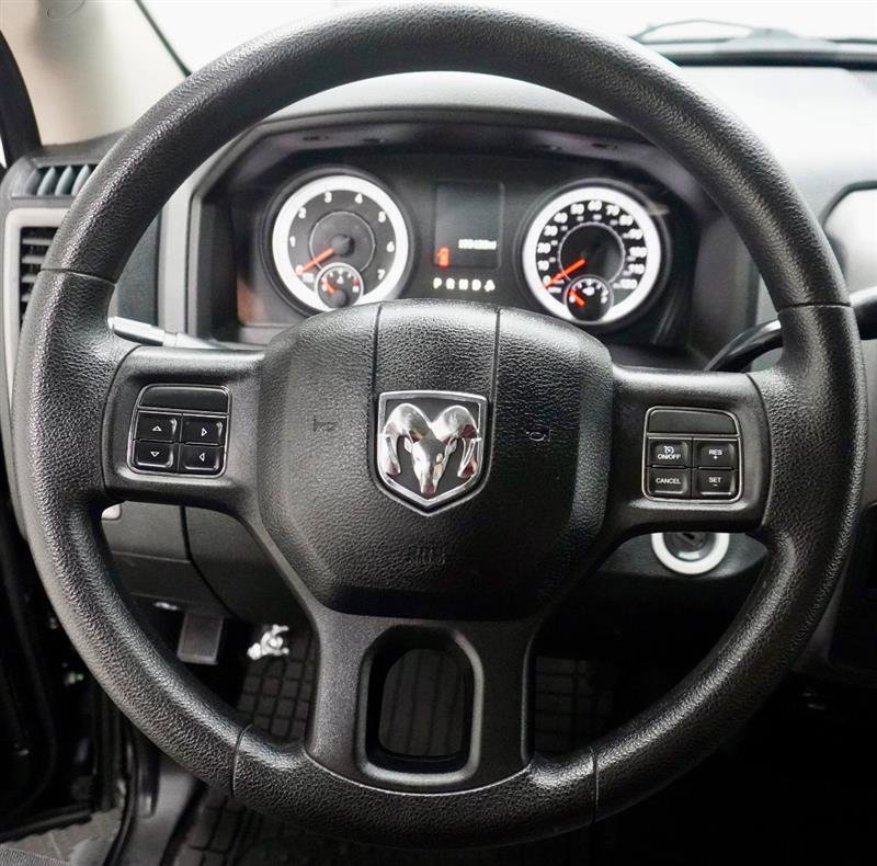 Used 2013 RAM 1500 Express RWD image 12