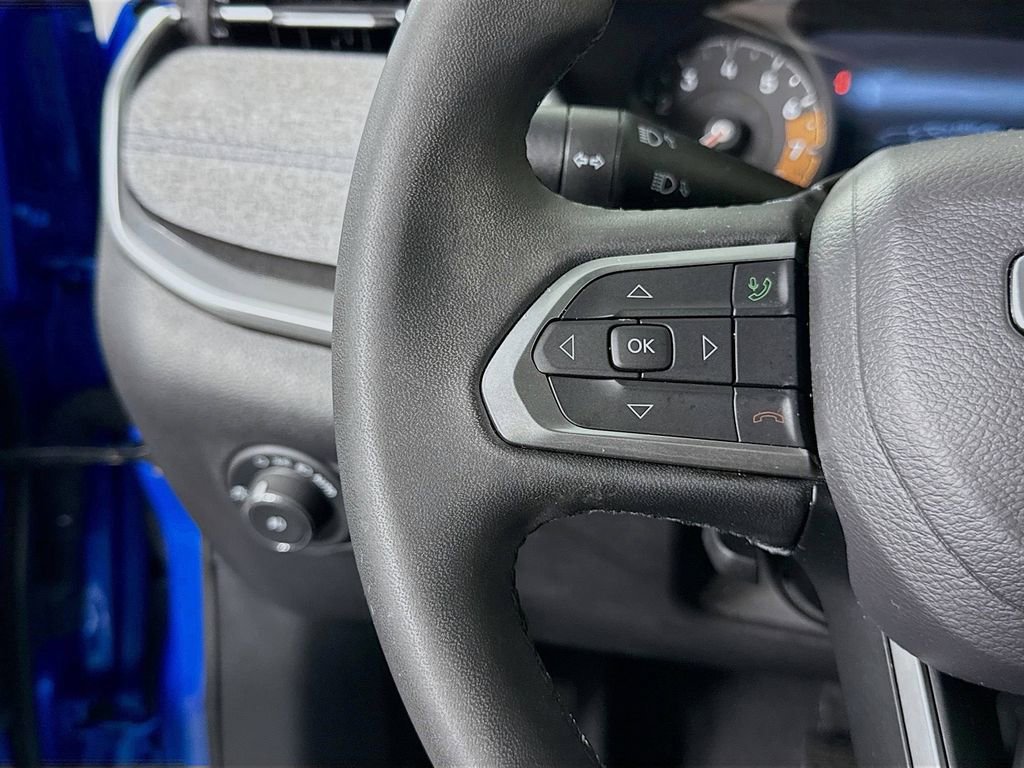 Used 2024 Jeep Compass Latitude AWD/4WD image 19