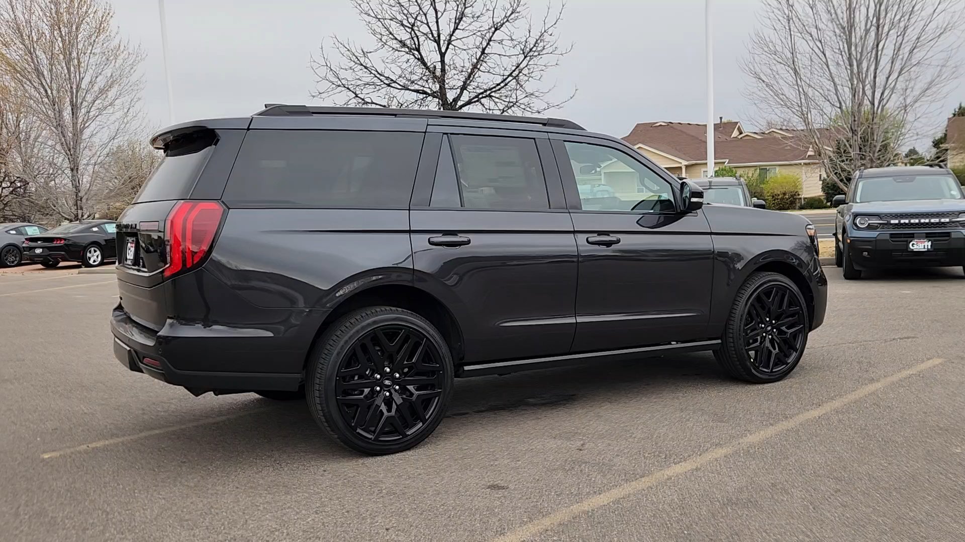 New 2026 Ford Expedition Platinum w/ Stealth Performance Package AWD/4WD image 13